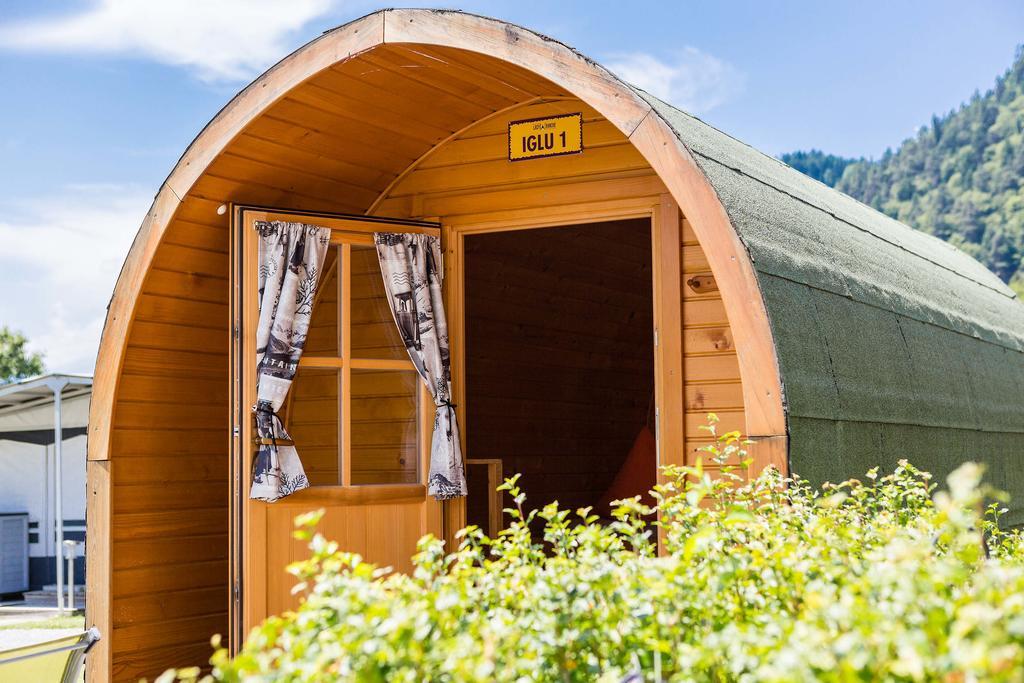 Camping Lazy Rancho - Eiger - Moench - Jungfrau - Интерлакен Екстериор снимка